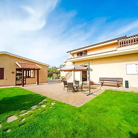 Bonsai Hotel 3*